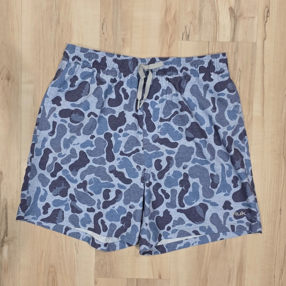 Huk Pursuit Mens Blue Camo Board Shorts Fishing Swim Trunks Size Medium